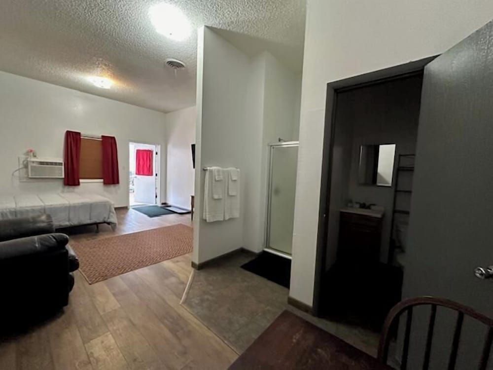 Standard Suite