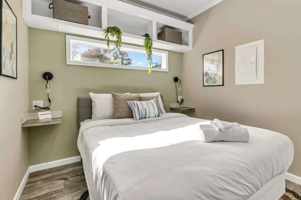 House, 1 Queen Bed with Sofa bed, Patio, Mountain View (Byrd 6 Cozy Byrd Nest)