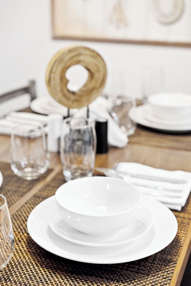 Luxurious Apartments - Pool Gym Bikes Luxury Apartment, 1 Bedroom, Mobility Accessible, Ground Floor 6