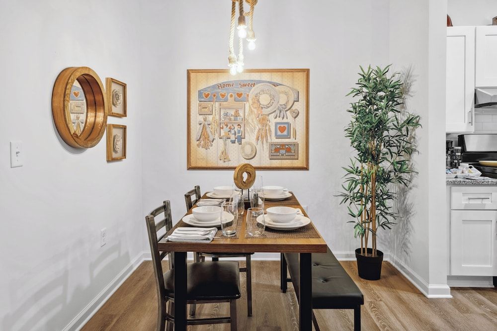 Luxurious Apartments - Pool Gym Bikes Luxury Apartment, 1 Bedroom, Mobility Accessible, Ground Floor 2