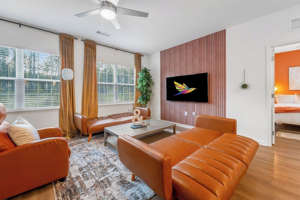 Luxurious Apartments - Pool Gym Bikes Luxury Apartment, 3 Bedrooms, Mobility Accessible, Pets Allowed 53