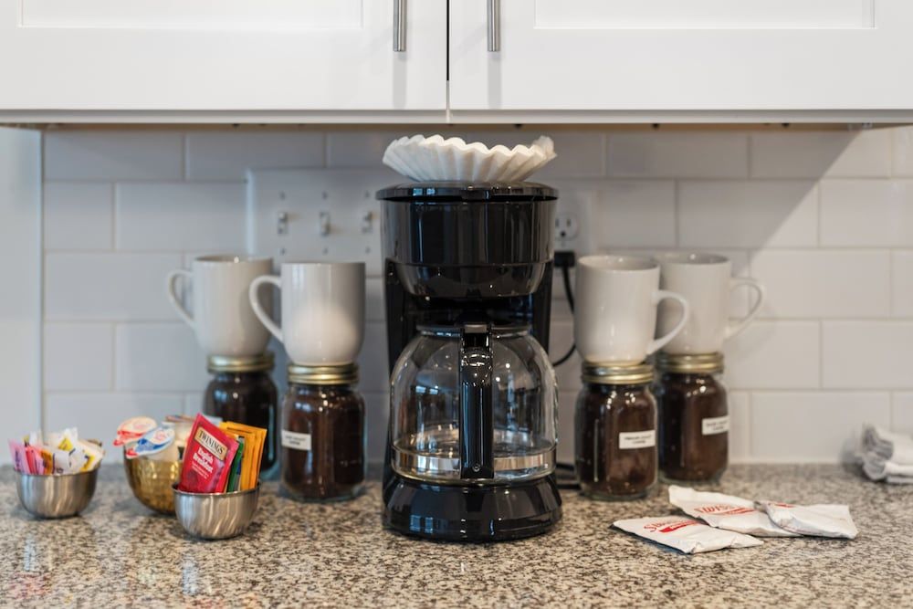 Luxurious Apartments - Pool Gym Bikes Luxury Apartment, 3 Bedrooms, Mobility Accessible, Pets Allowed 44