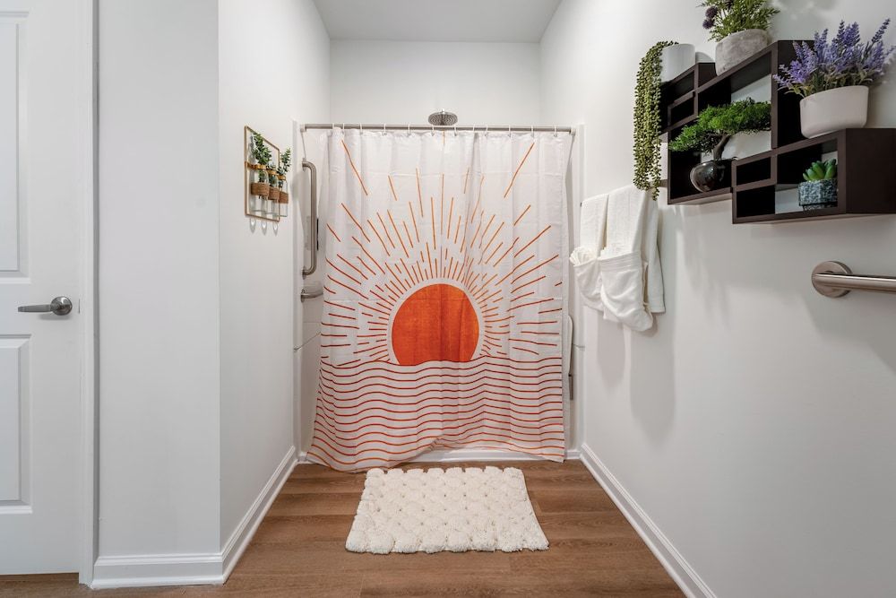 Luxurious Apartments - Pool Gym Bikes Luxury Apartment, 3 Bedrooms, Mobility Accessible, Pets Allowed 59