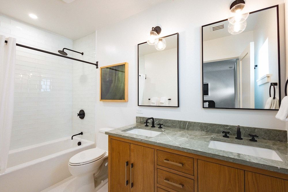 Brand New The Greenmoor House With Pool House 25