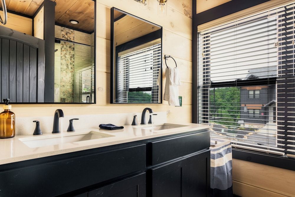 Star Gazer Luxury Rooftop Cabin Exclusive House, 5 Bedrooms, Balcony, Mountain View 25