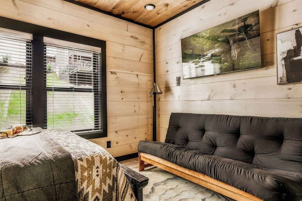 Star Gazer Luxury Rooftop Cabin Exclusive House, 5 Bedrooms, Balcony, Mountain View 20