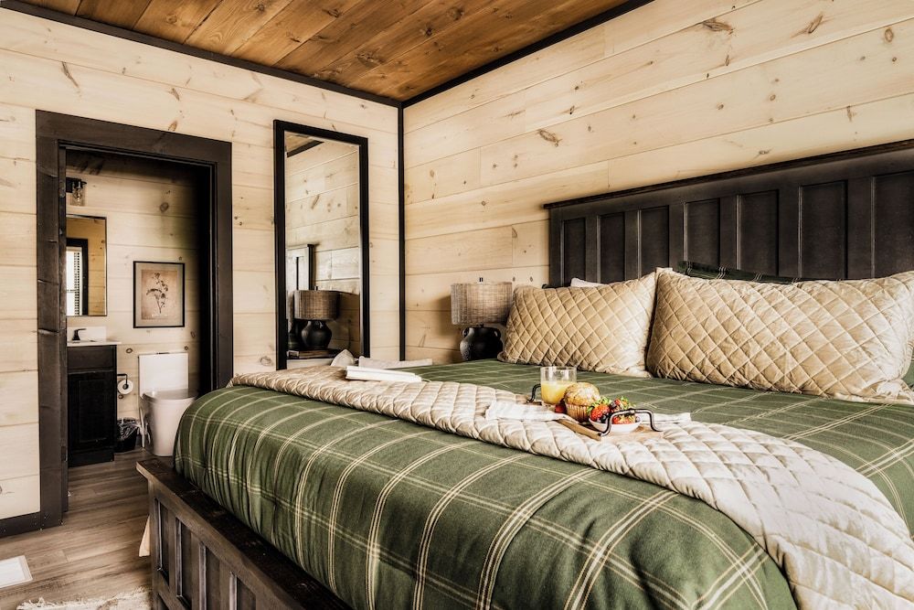 Star Gazer Luxury Rooftop Cabin Exclusive House, 5 Bedrooms, Balcony, Mountain View 6