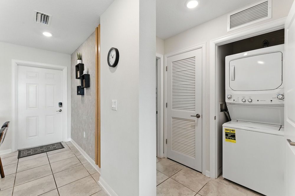 Storey Lake condos by UNE Homes Comfort Apartment 15