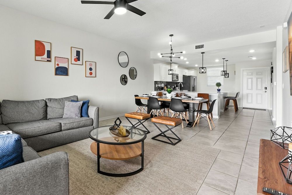 Storey Lake condos by UNE Homes Comfort Apartment 12