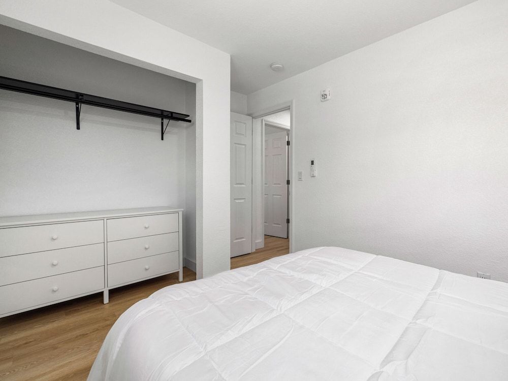 Signature Apartment, City View