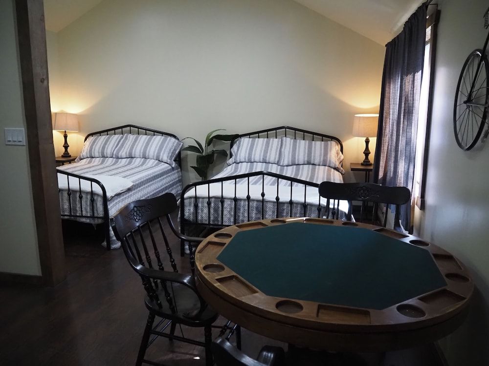 La Arboleda Comfort Cottage, 2 Queen Beds 4
