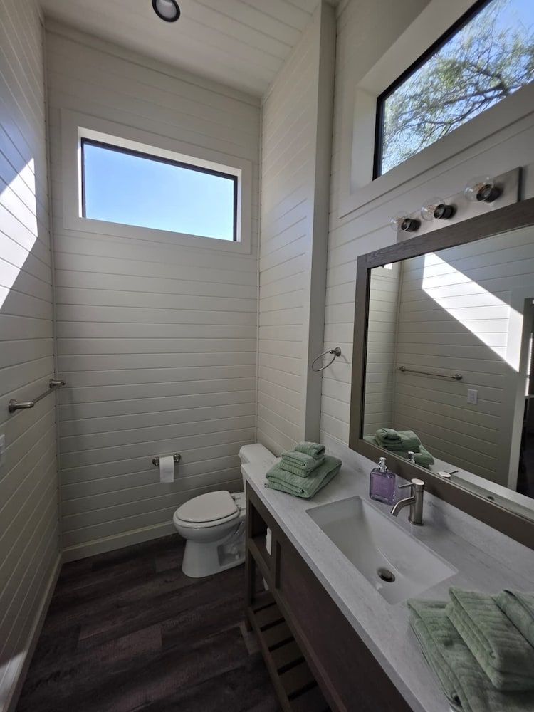 Turquoise Triangle Luxury Chalet, Patio 95