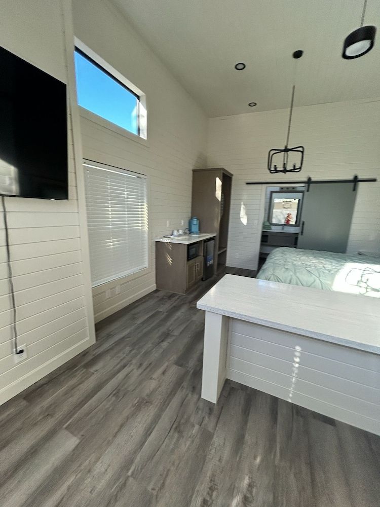 Turquoise Triangle Luxury Chalet, Patio 30