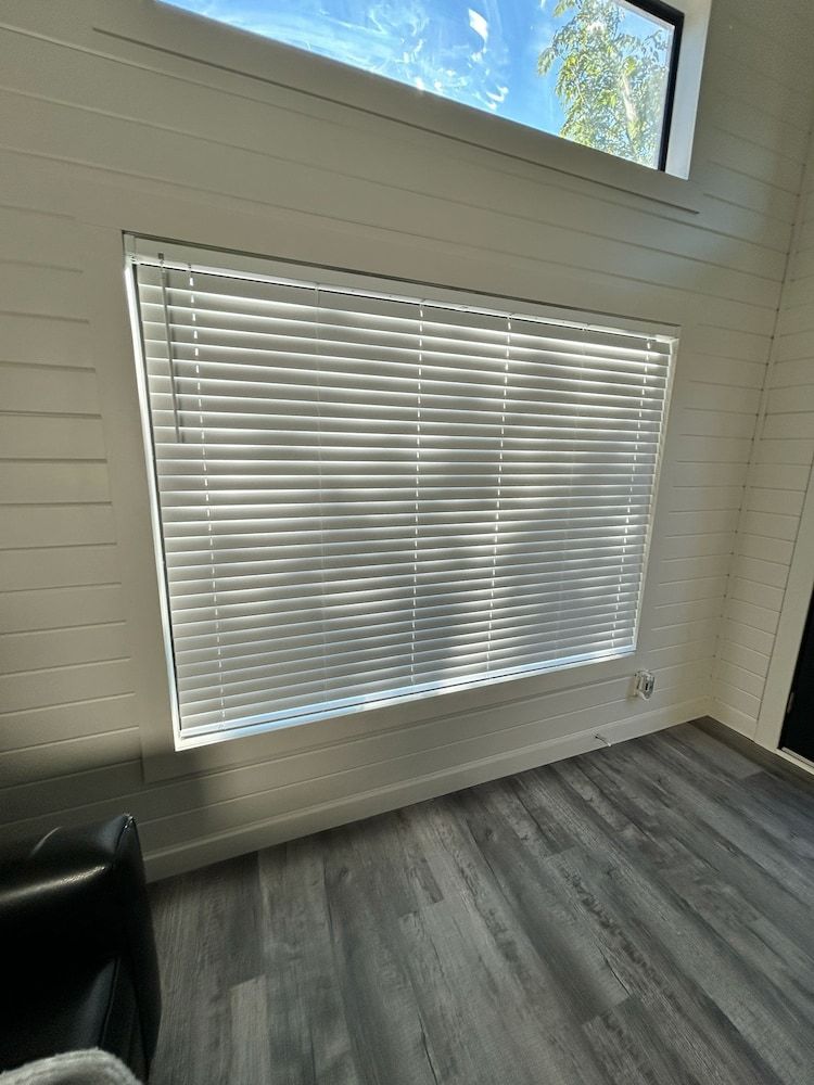 Turquoise Triangle Luxury Chalet, Patio 49