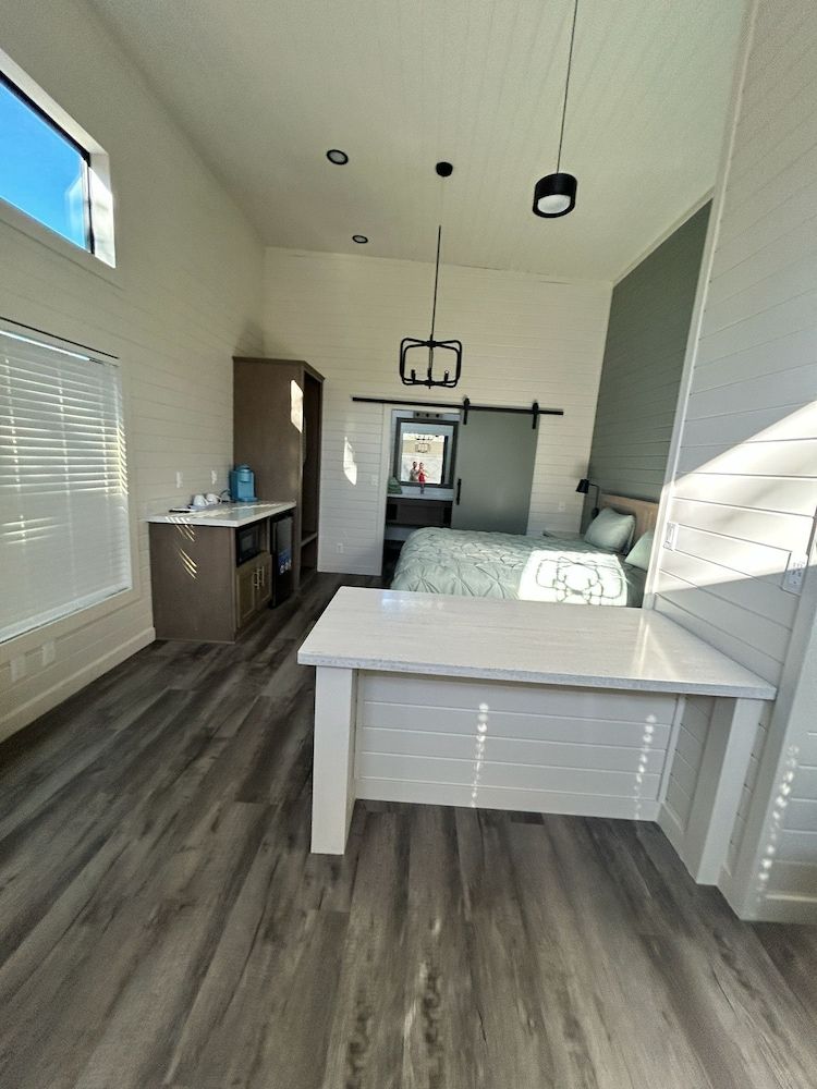 Turquoise Triangle Luxury Chalet, Patio 28