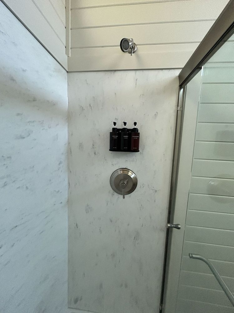 Turquoise Triangle Luxury Chalet, Patio 69