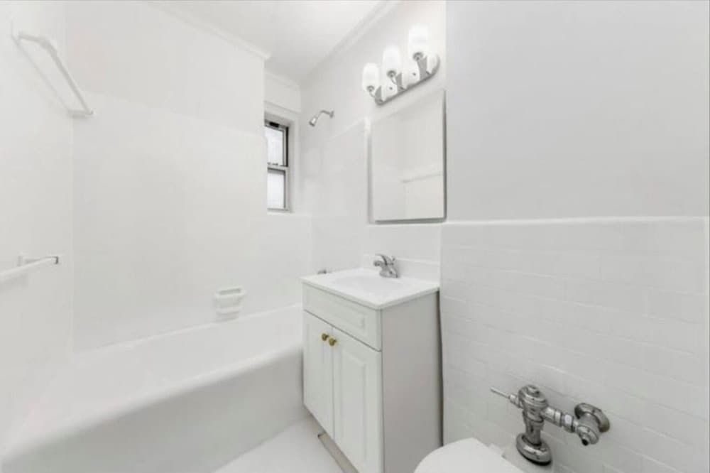 Deluxe Duplex, City View