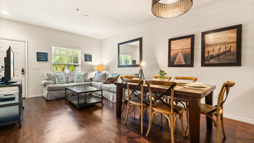 Upstay Modern 3BR Townhome w Pool Near Disney