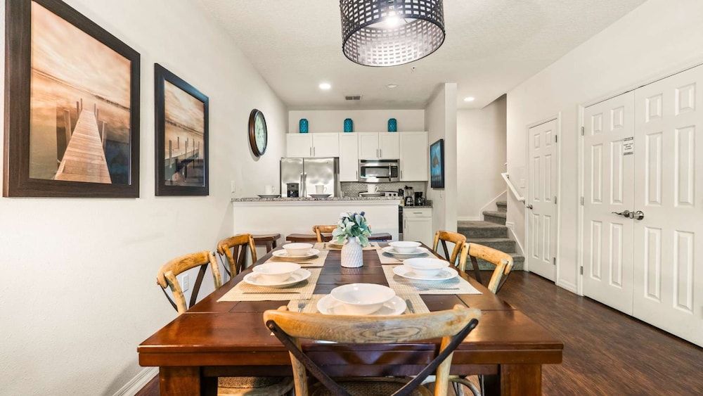 Upstay Modern 3BR Townhome w Pool Near Disney Apartment 9