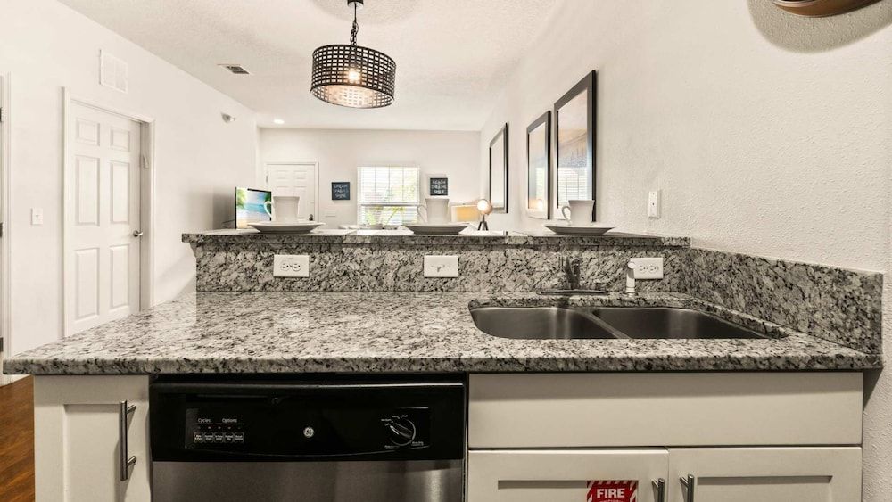 Upstay Modern 3BR Townhome w Pool Near Disney Apartment 13