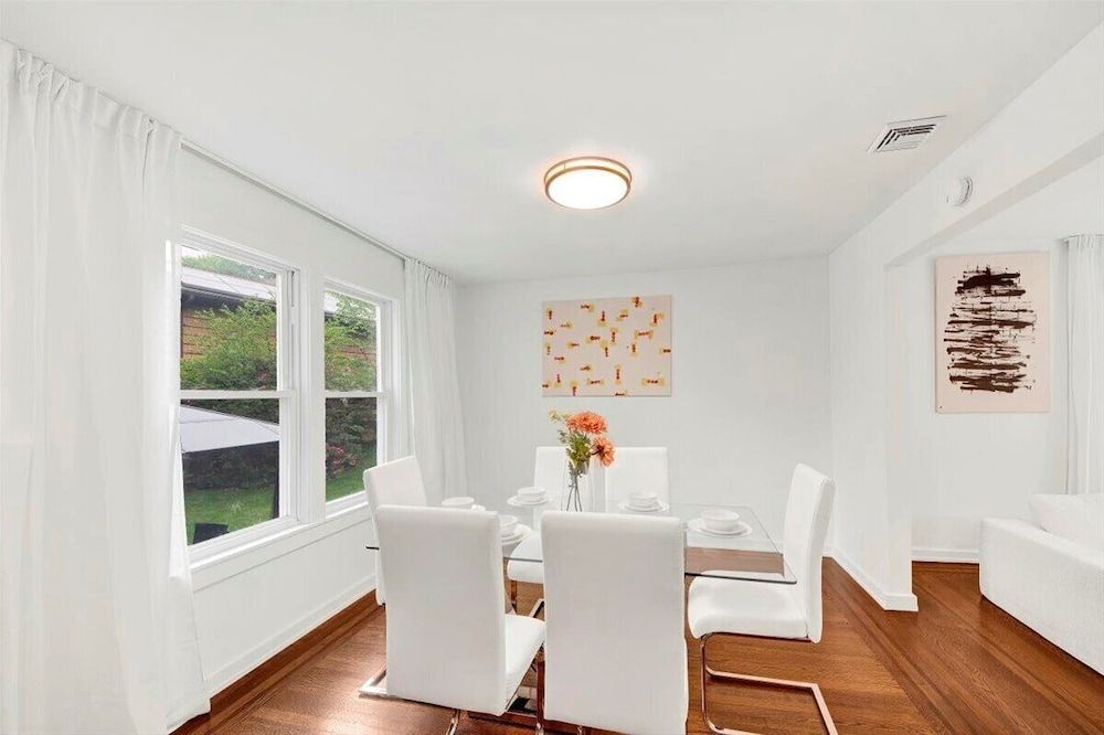 Modern Comfort in the Heart of NYC Luxury House, Garden View 27