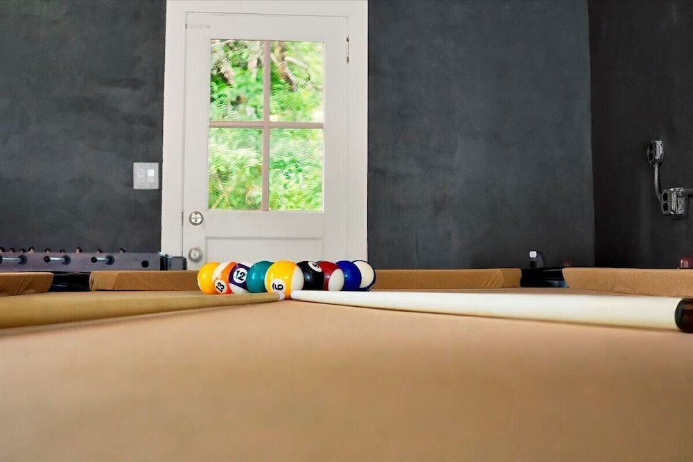 Modern Comfort in the Heart of NYC Luxury House, Garden View 10