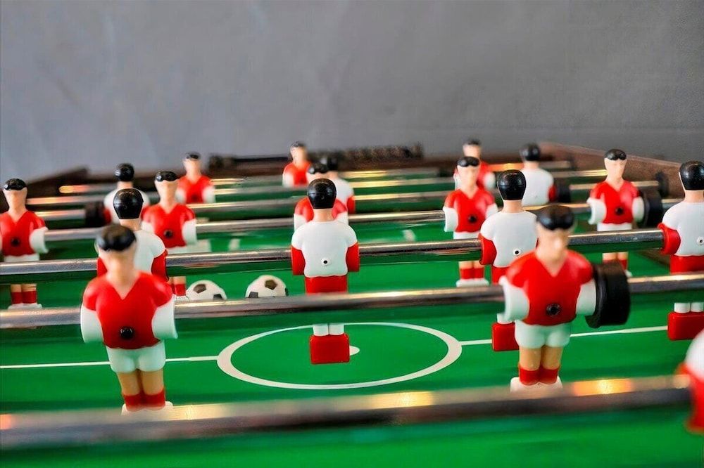 Modern Comfort in the Heart of NYC Luxury House, Garden View 8