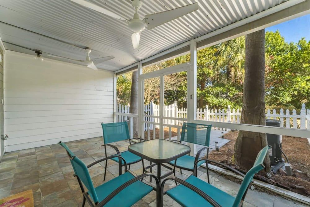 Solitude on 30A - Seacrest Beach - Beach Access Apartment 25