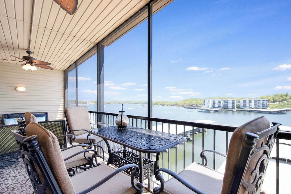 Amazing Main Channel Views With Screened Balcony