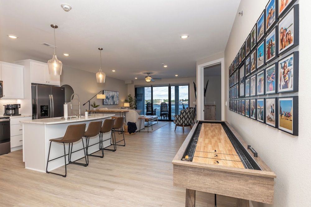 Topsider Condo w/ Stunning Lake Views, Shuffleboard & King Beds Condo, Multiple Beds, Pool Access (Acres Away II) 31