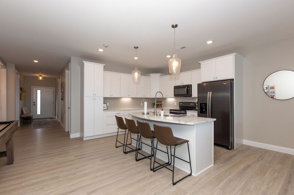 Topsider Condo w/ Stunning Lake Views, Shuffleboard & King Beds Condo, Multiple Beds, Pool Access (Acres Away II) 8