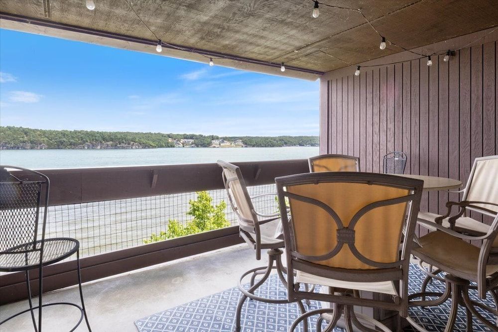 Spacious Pet-friendly Lakeview Condo w/ Boat Slip & Pools Condo, Multiple Beds, Pool Access (Lakeside Oasis) 26