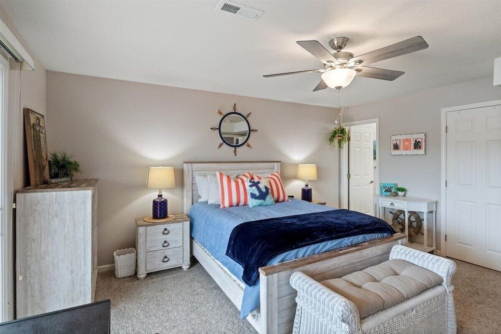 Lakeview Condo, Pools, Patio With Grill, Near PB2 Launch Condo, Multiple Beds, Patio (No Plans Paradise) 2