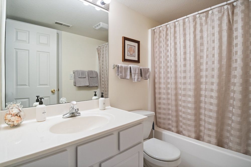 Games, Lake Views, Ease of Access to Unit & Attractions, Family-friendly, Outdoor Comfort Condo, Multiple Beds, Patio (Day Dreamer) 28