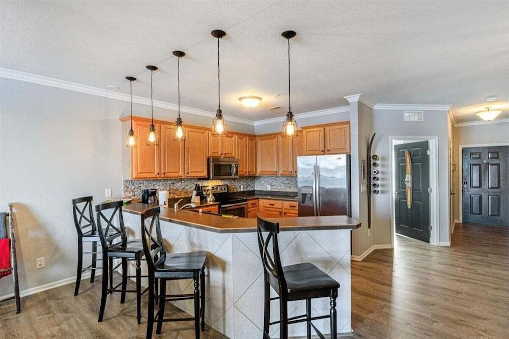 Lands End Condo With Amazing Main Channel Views, 2 Pools, Playground & Boat Slip Condo, Multiple Beds, Patio (Good Vibes Lodge) 22