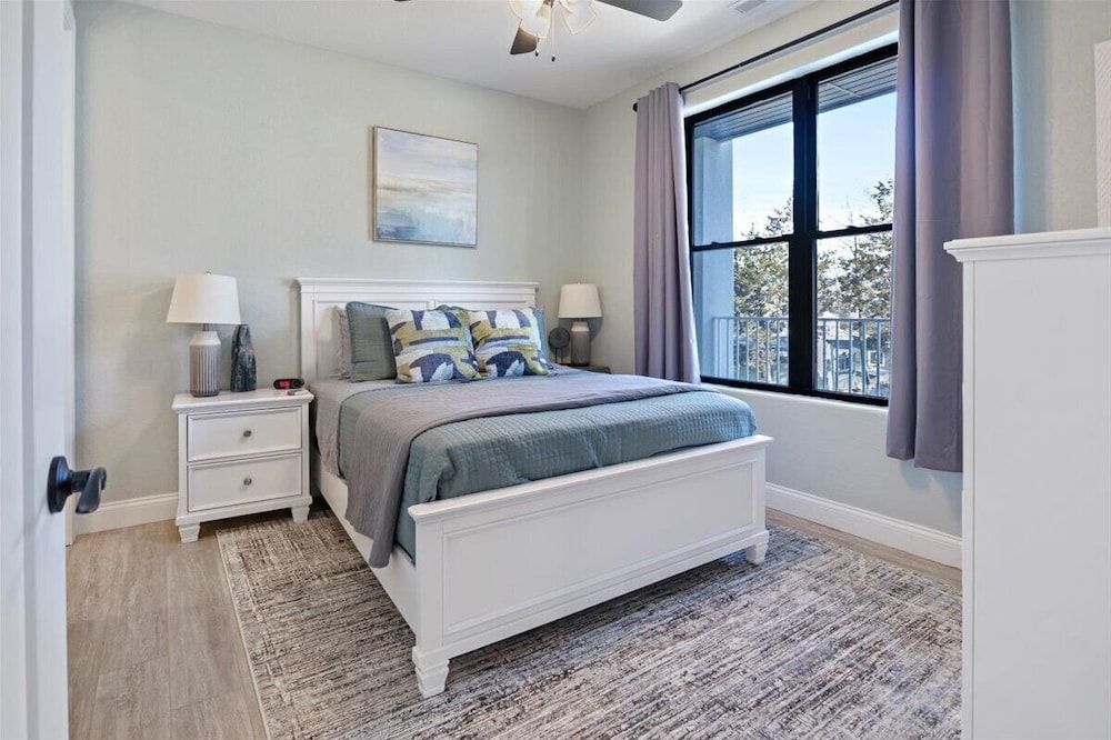 Newly Designed Topsider Condo w/ Beautiful Main Channel Views