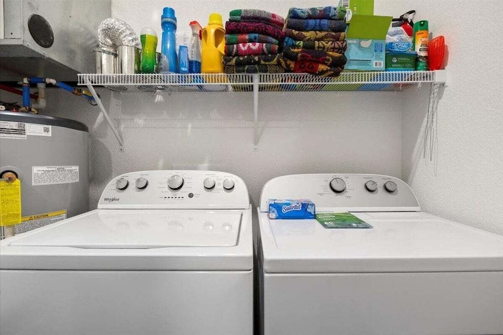 Topsider Condo w/ Updated Design & Amazing Main Channel Views Condo, Multiple Beds, Patio (Lake Loft) 33