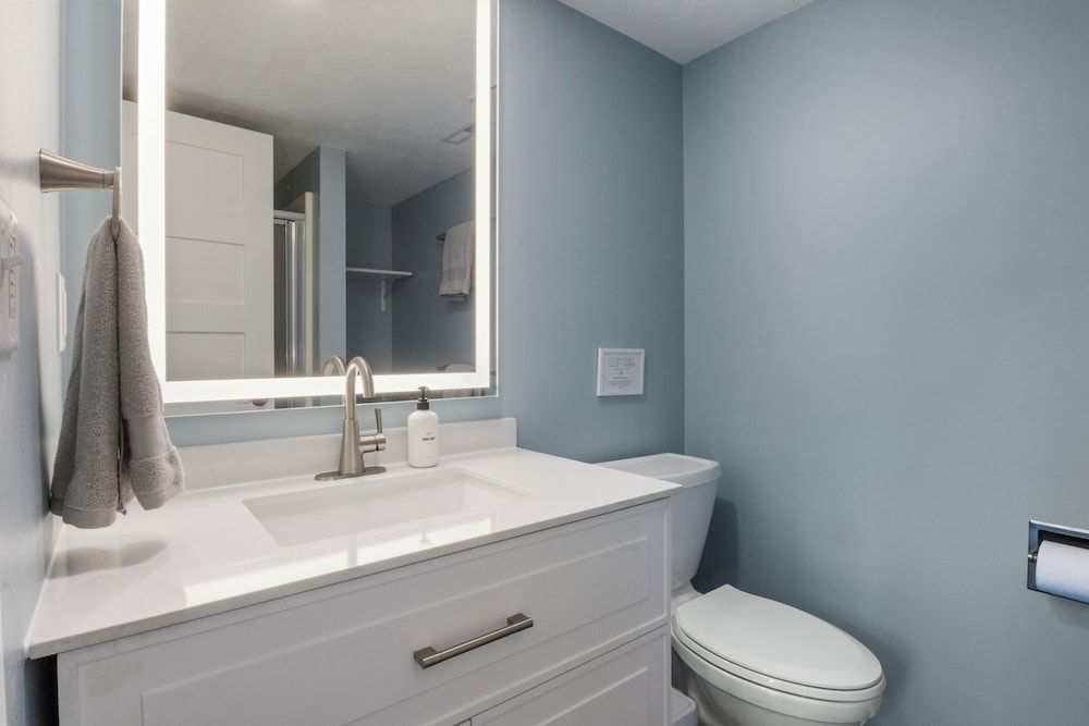 Our Cove Retreat - Perfect for Wave-free Swimming, Tanning & Prime Location Fun! Condo, Multiple Beds, Patio (Castaway Cove Unit 7) 39