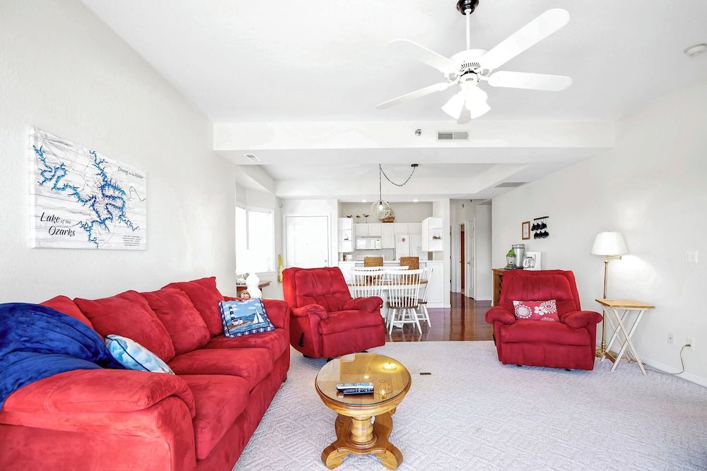 Breathtaking Views - Two Pools - Enclosed Balcony Condo, Multiple Beds, Pool Access (Second Wind) 18