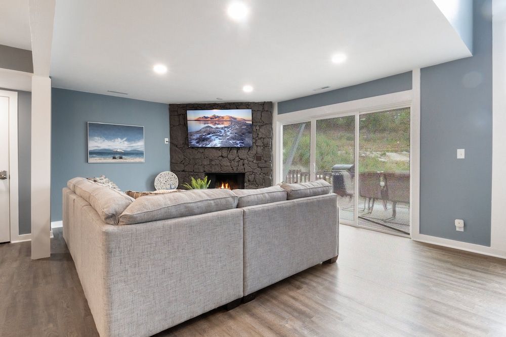 Our Cove Retreat - Perfect for Wave-free Swimming, Tanning & Prime Location Fun! Condo, Multiple Beds, Patio (Castaway Cove Unit 8) 25