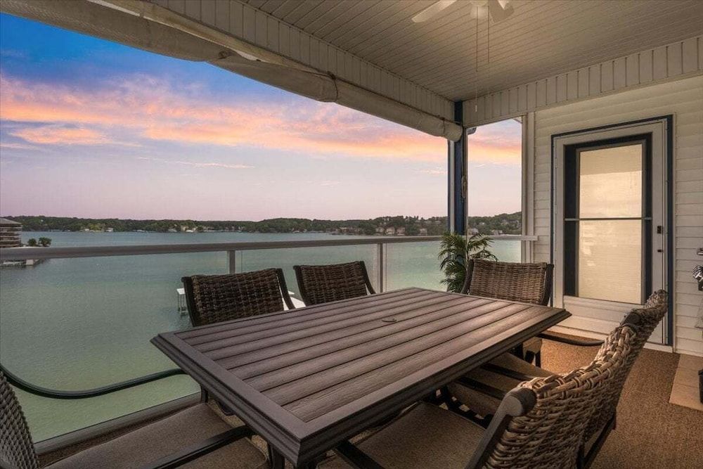 Condo, Multiple Beds, Pool Access (High Tide Hideaway)