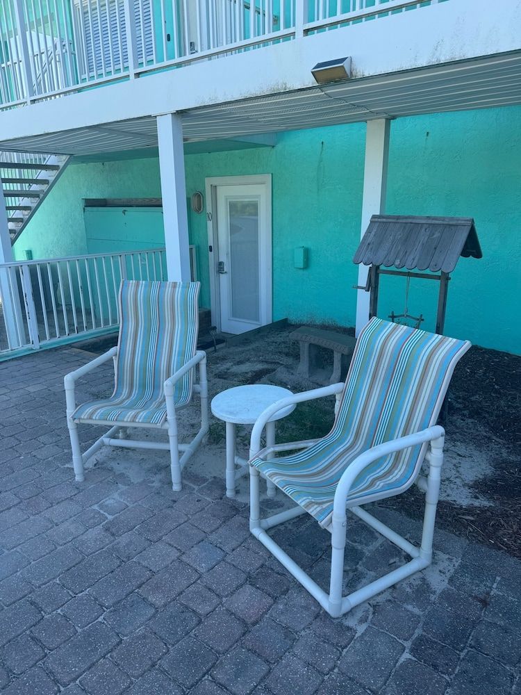 Ocean Beach Club Standard Apartment, Kitchen 5