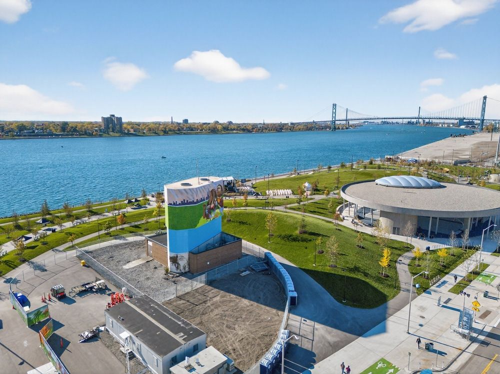 Beautiful 'rose Themed' Loft Near Downtown Detroit 1 Bedroom Apts Apartment, 1 Bedroom 34