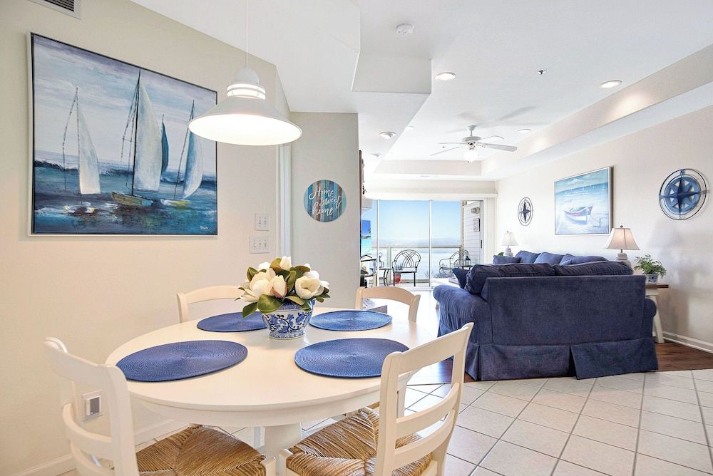 Upscale Condo, Amazing Views, Pools and Pickleball Condo, Multiple Beds, Pool Access (Sunset Point) 9