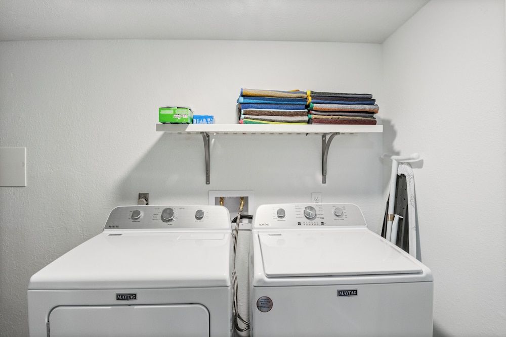 Our Cove Retreat - Perfect for Wave-free Swimming, Tanning & Prime Location Fun! Condo, Multiple Beds, Patio (Castaway Cove Unit 6) 29