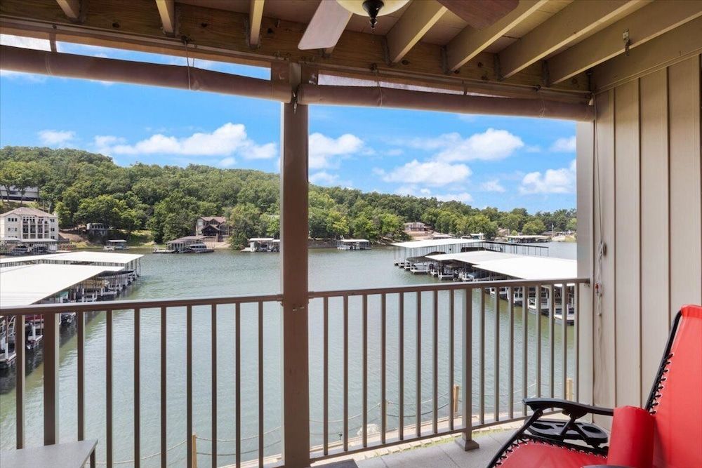 Stunning Views, Inviting Pools, and Endless Fun! Condo, Multiple Beds, Pool Access (Happy Daze) 27