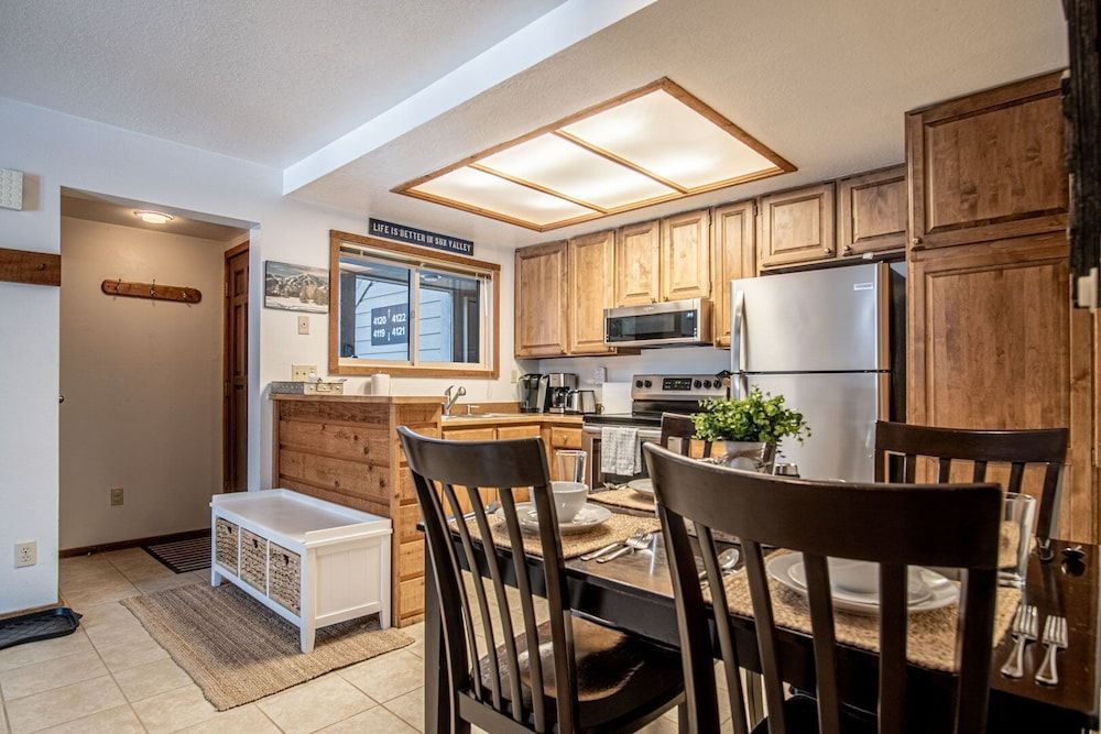 Elkhorn Bluff Condo + Complex & Resort Amenities Condo, Multiple Beds, Patio, Mountain View (Bluff Condo 4119) 6