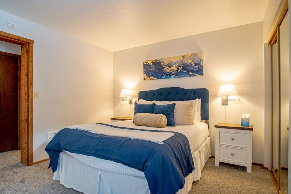 Elkhorn Bluff Condo + Complex & Resort Amenities Condo, Multiple Beds, Patio, Mountain View (Bluff Condo 4119) 5