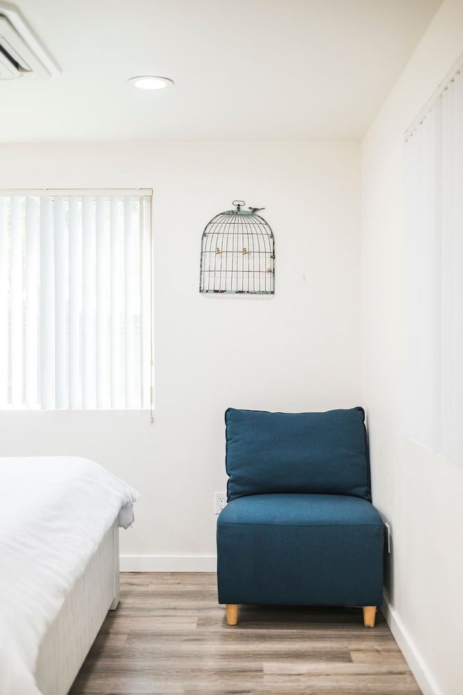 Foothills LA Hideaway Patio Lounge Work-friendly House 42