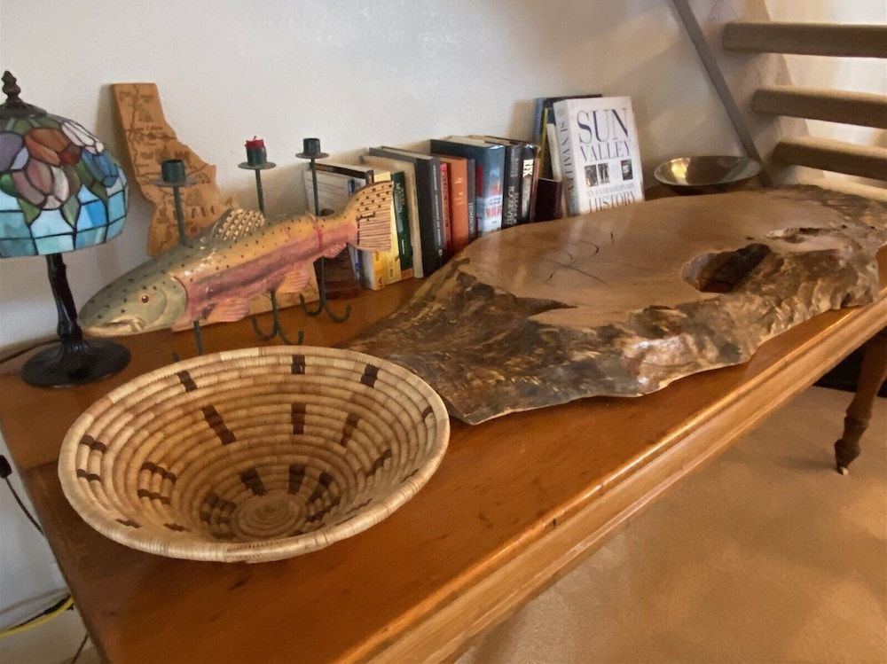 Snow Creek 1551 - Ski-in/ski-out + Pool & Hot Tub Condo, Multiple Beds, Balcony, Mountain View (Snow Creek Condo 1551) 20